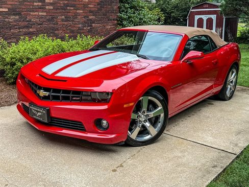 Used 2011 Chevrolet Camaro SS w/ RS Package RWD image 5