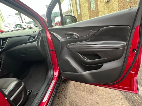 Used 2019 Buick Encore Sport Touring image 30