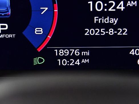 Used 2025 Audi Q3 2.0T Premium image 17