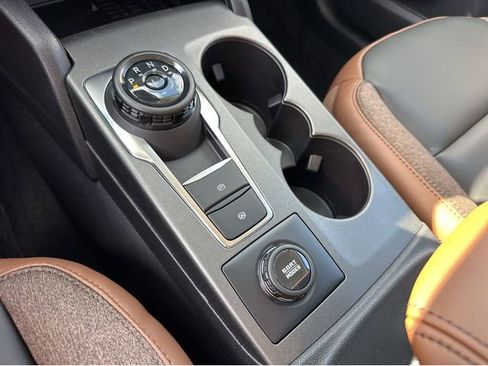 New 2025 Ford Bronco Sport Outer Banks w/ Outer Banks Tech Package+ image 18