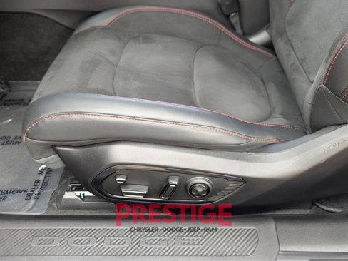 Used 2025 Dodge Charger Daytona Scat Pack w/ Track Pack AWD/4WD image 28