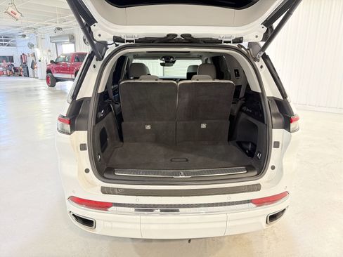 Used 2023 Jeep Grand Cherokee L Overland w/ Rear Seat Video Group I image 29