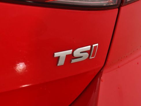 Used 2017 Volkswagen Golf S FWD image 22
