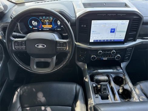 Used 2022 Ford F150 Lariat w/ Equipment Group 502A High image 9