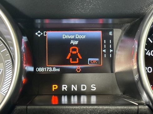 Used 2020 Ford Mustang Convertible w/ 2.3L High Performance Package image 18