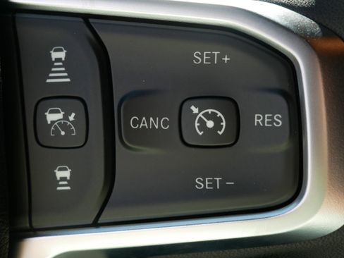 New 2026 RAM 1500 Big Horn AWD/4WD image 16