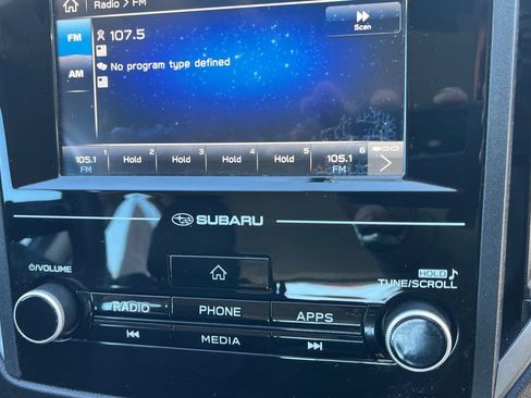 Used 2018 Subaru Impreza 2.0i Premium image 12