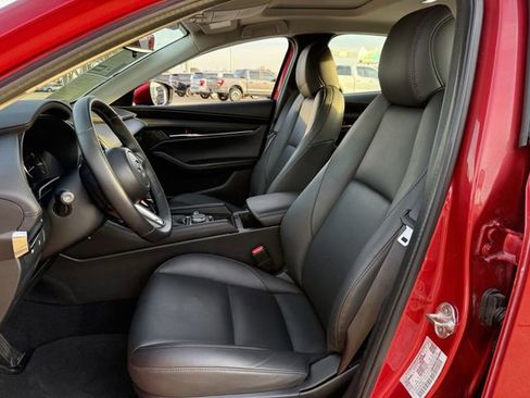 Used 2025 MAZDA MAZDA3 s image 27