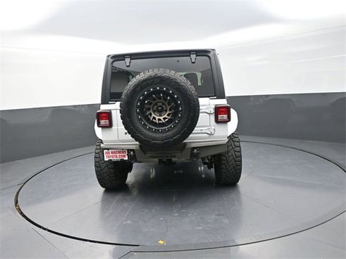 Used 2020 Jeep Wrangler Sport image 6