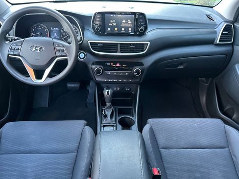 Used 2020 Hyundai Tucson Value w/ Cargo Package image 16