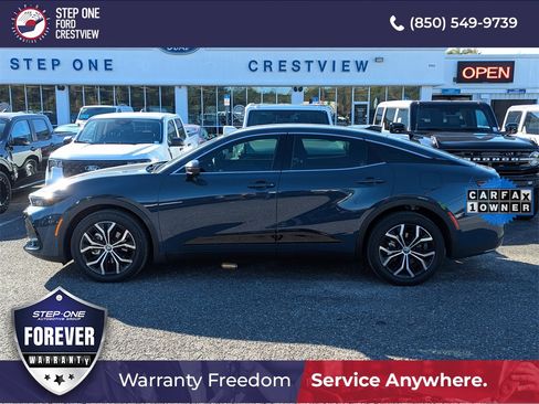 Used 2025 Toyota Crown XLE image 8