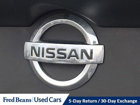 Used 2018 Nissan Frontier SV image 33