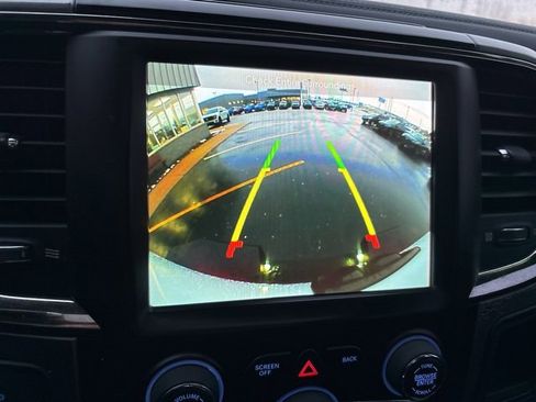 Used 2018 RAM 2500 Laramie w/ Sport Appearance Group image 31