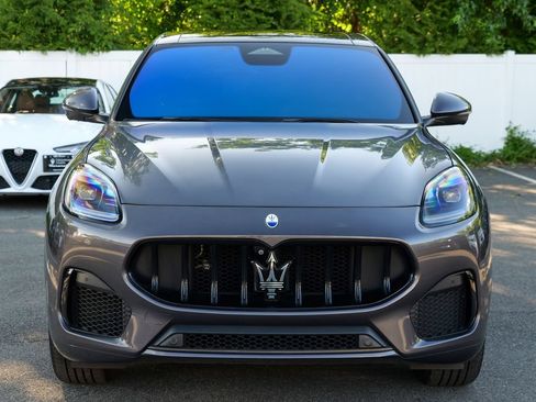 Used 2023 Maserati Grecale GT AWD/4WD image 2
