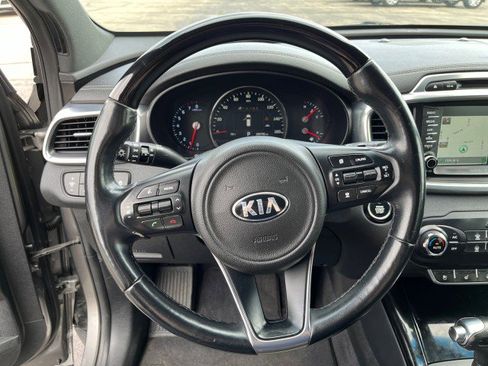 Used 2017 Kia Sorento SX image 15