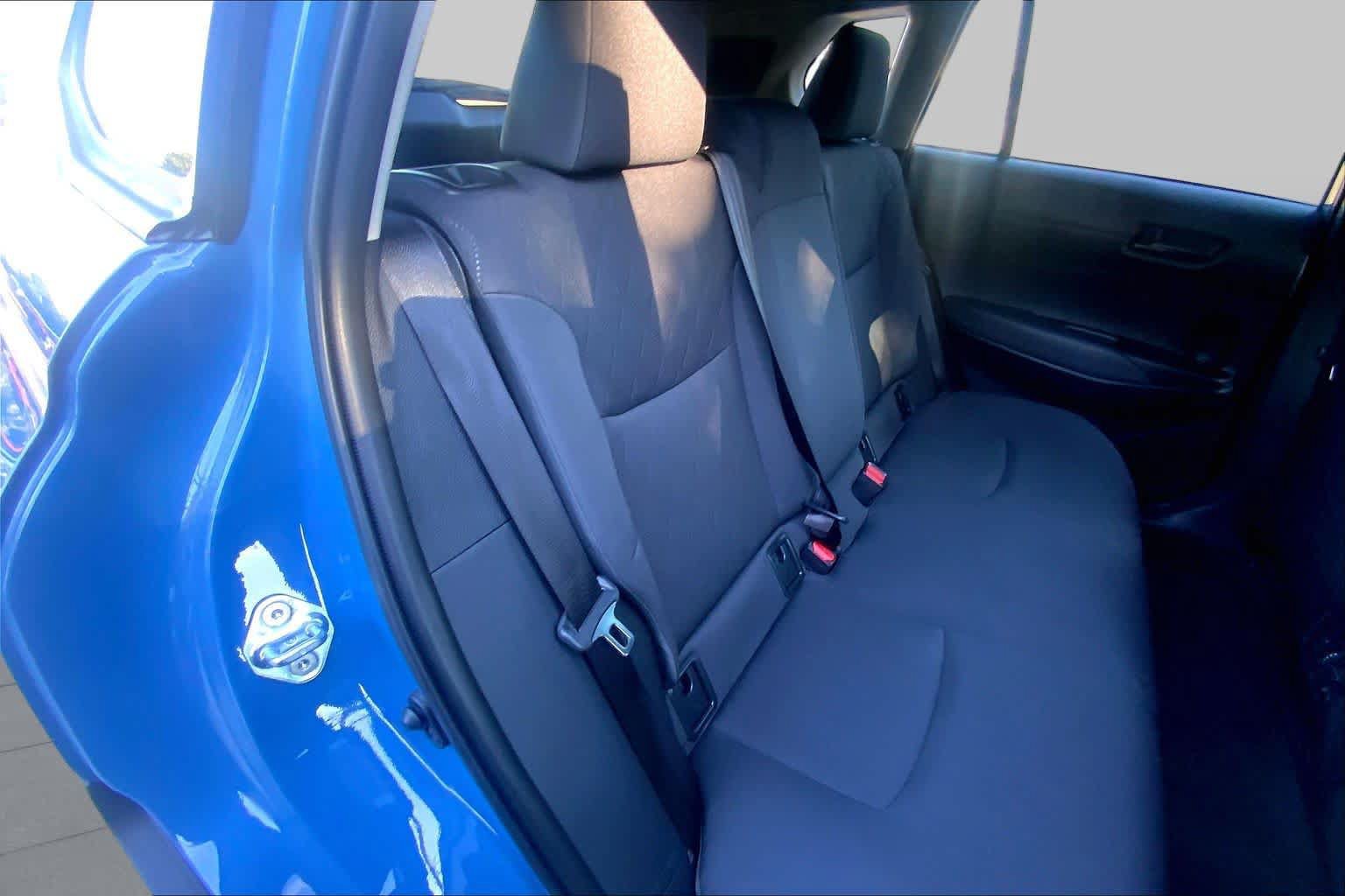 Used 2026 Toyota Corolla Cross LE FWD image 34