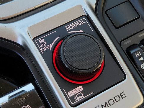 Used 2020 Subaru Forester Premium image 25