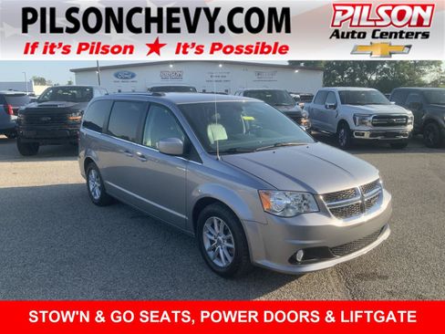 Used 2019 Dodge Grand Caravan SXT FWD image 1