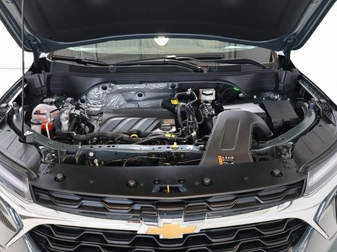 New 2026 Chevrolet Trax LT w/ LT Convenience Package image 36