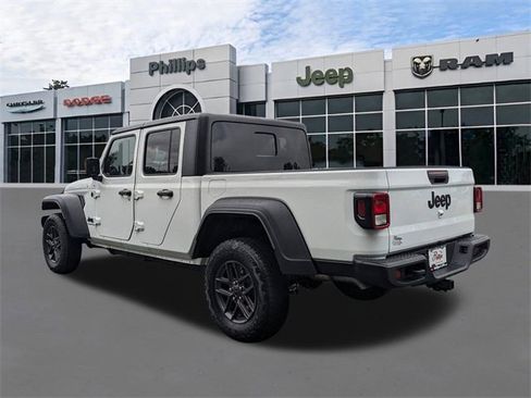 New 2025 Jeep Gladiator Sport image 6