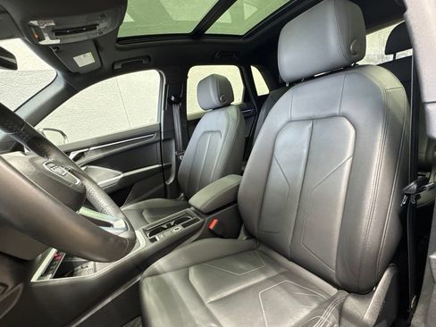 Used 2020 Audi Q3 2.0T Prestige w/ Prestige Package AWD/4WD image 7