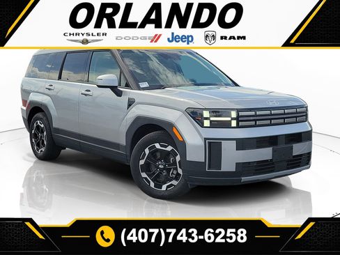 Used 2025 Hyundai Santa Fe SEL AWD/4WD image 1