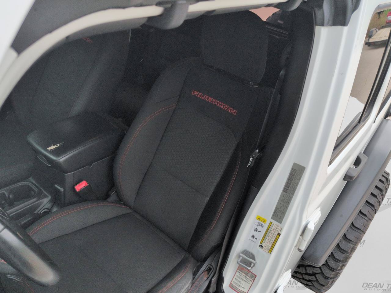 Used 2019 Jeep Wrangler Unlimited Rubicon AWD/4WD image 10