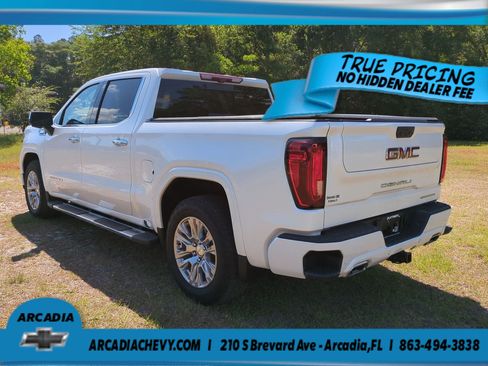 Used 2024 GMC Sierra 1500 Denali w/ Technology Package AWD/4WD image 6