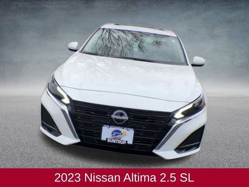 Used 2023 Nissan Altima 2.5 SL image 3