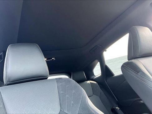 Used 2026 Lexus RX 450h Luxury w/ Convenience Package image 14