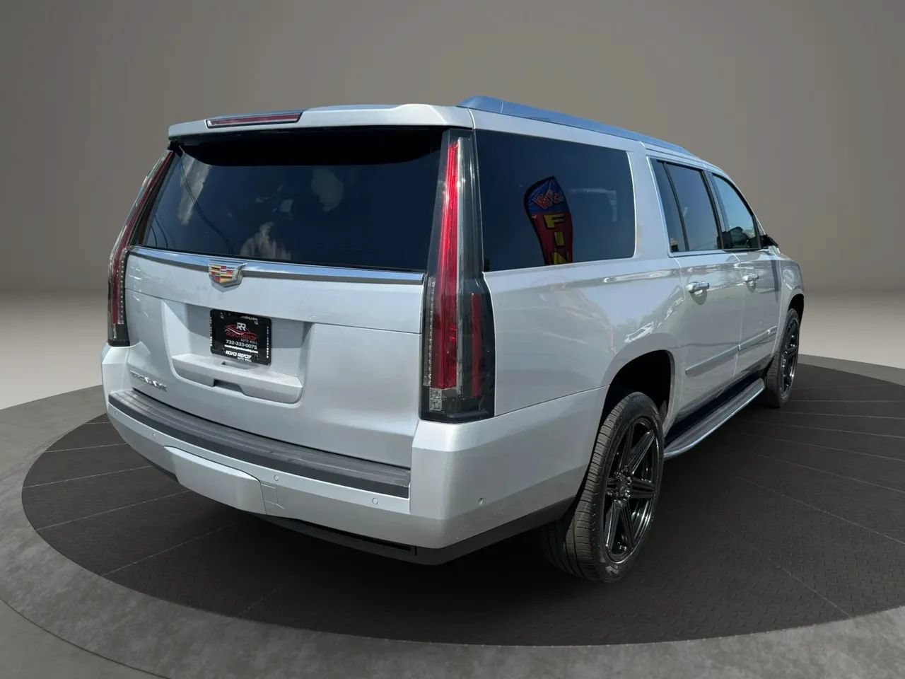 Used 2020 Cadillac Escalade ESV Luxury RWD image 7