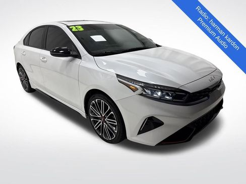 Used 2023 Kia Forte GT image 3