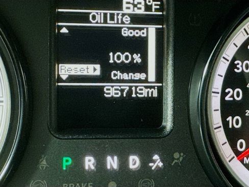 Used 2016 RAM 1500 Express RWD image 14
