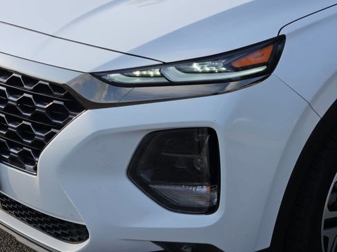 Used 2020 Hyundai Santa Fe Limited FWD image 7