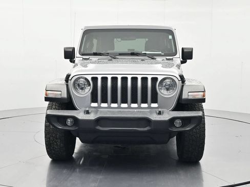 Used 2019 Jeep Wrangler Unlimited Sport w/ Technology Group AWD/4WD image 2