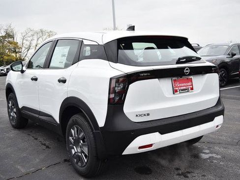 New 2026 Nissan Kicks S image 7