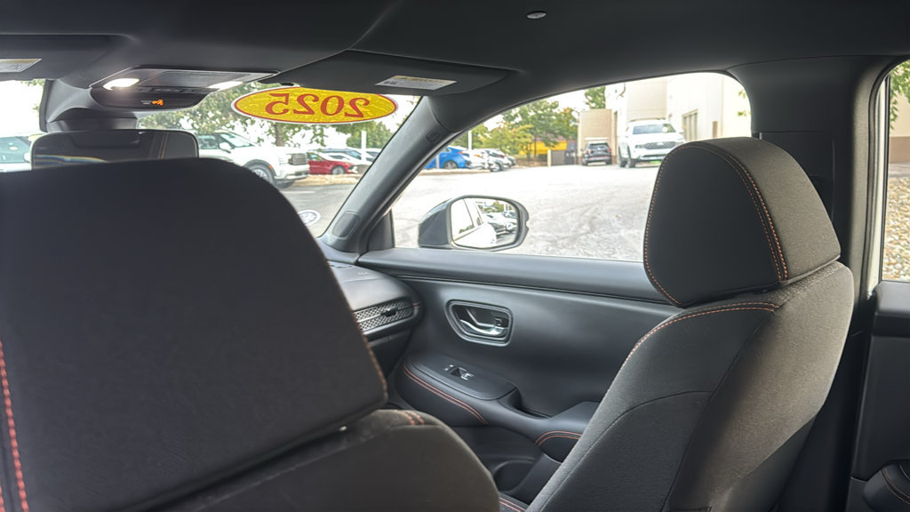 Certified 2025 Honda HR-V Sport image 30