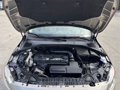 Used 2014 Volvo S60 T5 FWD image 41