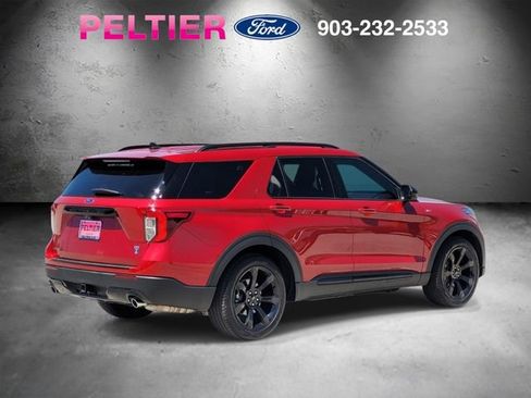 Used 2024 Ford Explorer ST-Line w/ Class IV Trailer Tow Package RWD image 5