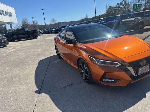 Used 2023 Nissan Sentra SR w/ SR Premium Package image 7