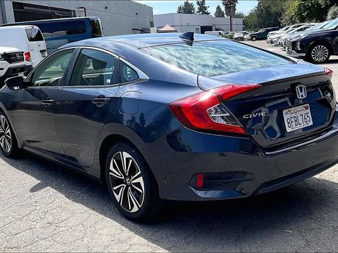 Used 2018 Honda Civic EX-T image 6