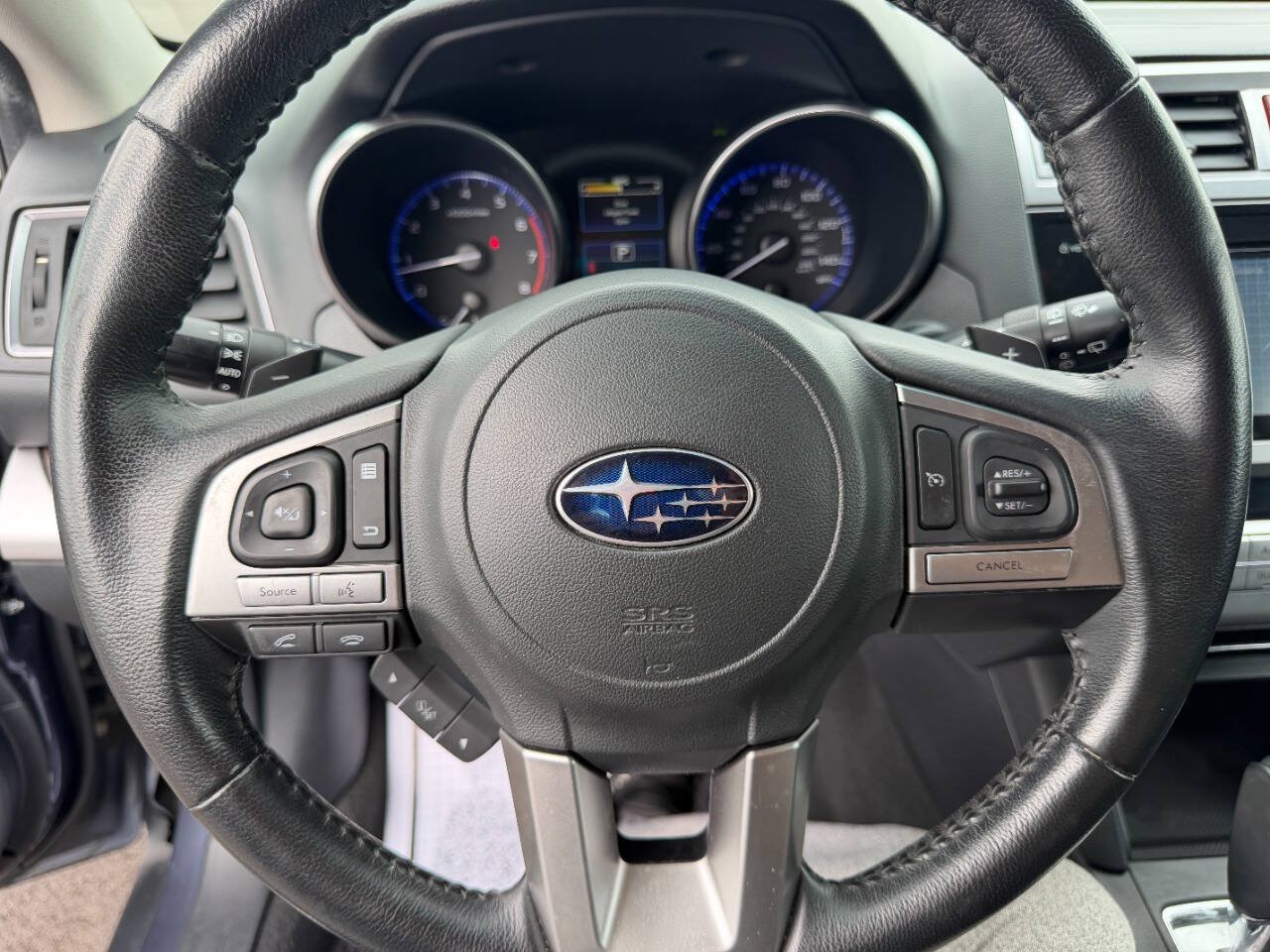 Used 2015 Subaru Outback 2.5i Limited AWD/4WD image 18