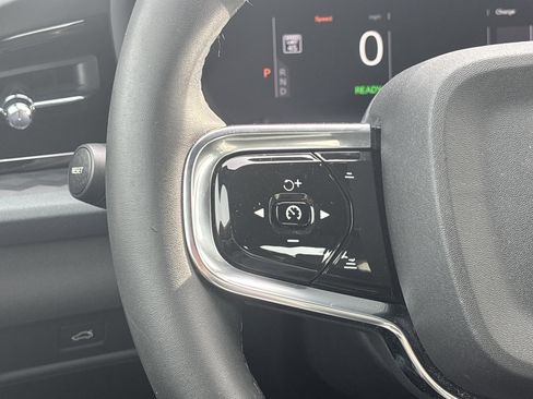 Used 2023 Polestar Polestar 2 image 25