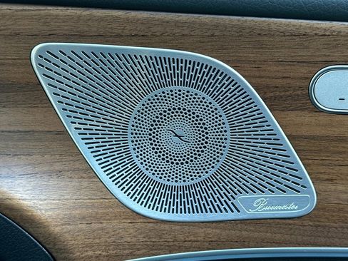 Used 2025 Mercedes-Benz GLS 450 4MATIC image 26