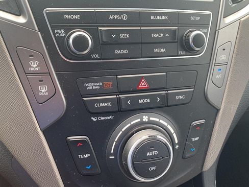 Used 2017 Hyundai Santa Fe Sport FWD image 14