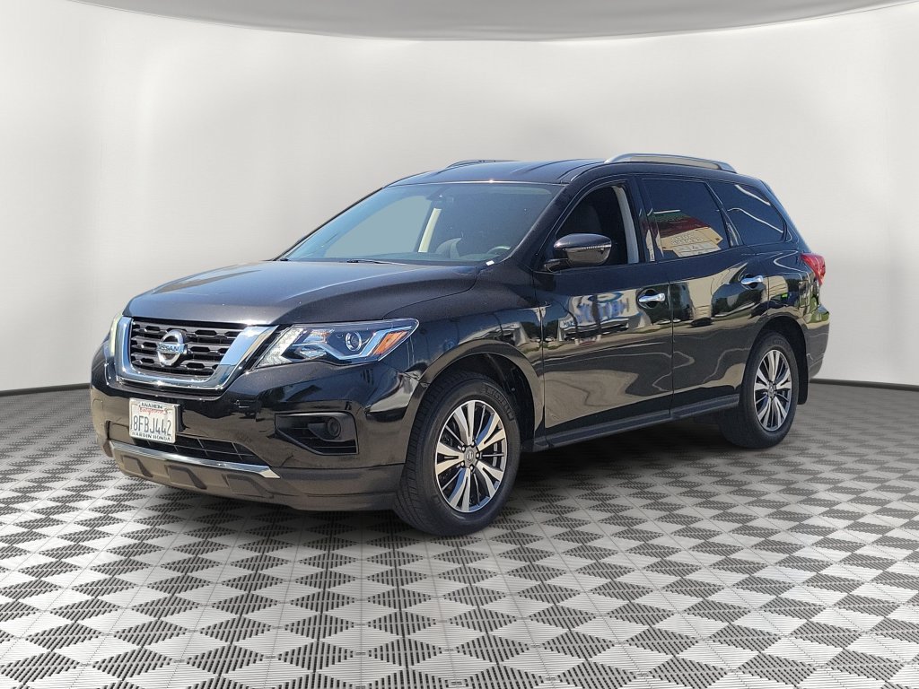 Used 2018 Nissan Pathfinder S FWD image 3