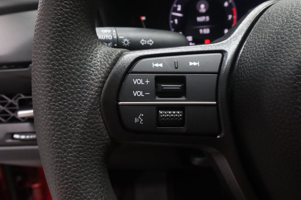 Used 2023 Honda Accord EX image 21