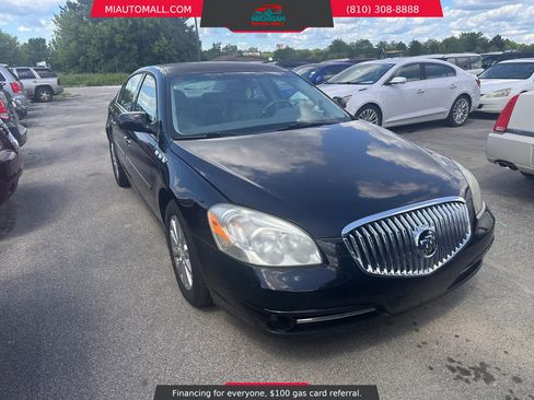 Used 2011 Buick Lucerne CXL w/ Driver Confidence Package FWD image 2