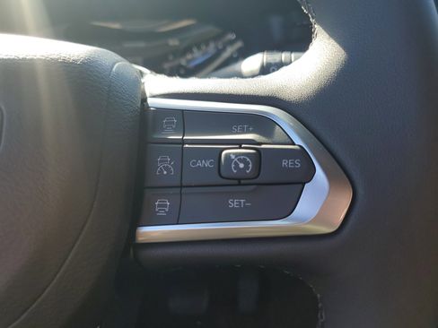 New 2026 Jeep Compass Limited image 13