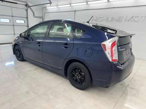 Used 2015 Toyota Prius Two FWD image 8